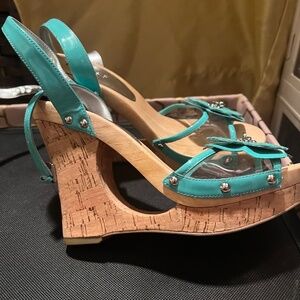 Brand New Guess Ankle Wrap Wedge Sandals size 8